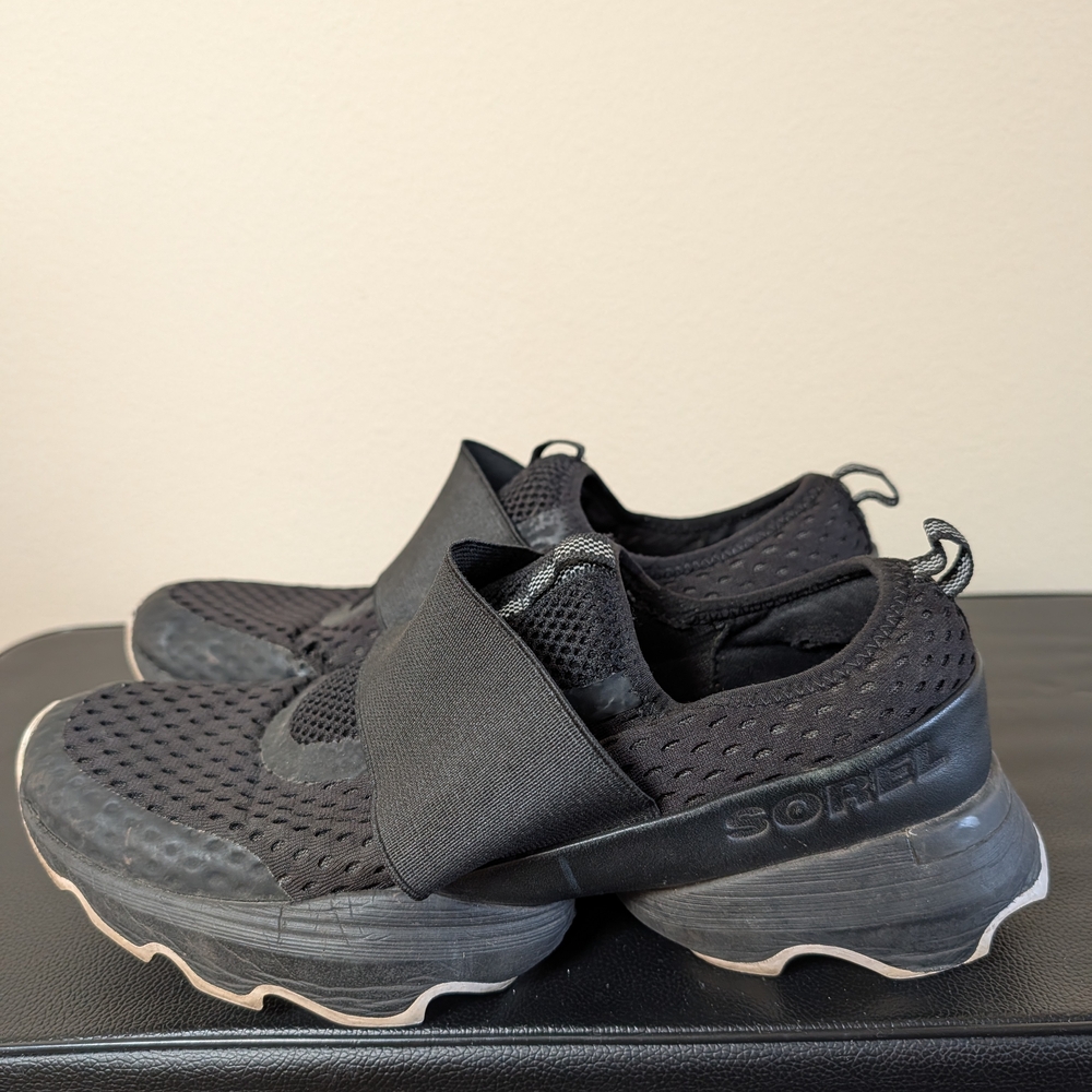 Sorel Women’s Kinetic Impact Strap Sneakers, Black, Size 9.5‎